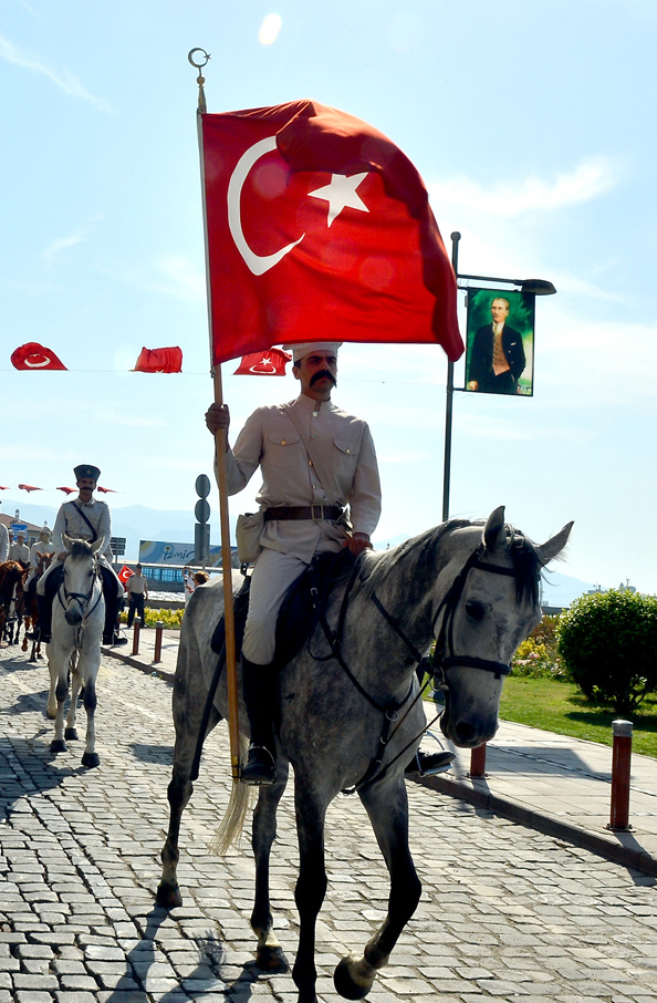 Karşıyaka İzmir Bayrakcı